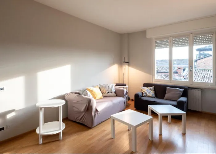 Borgo Di * パルマ